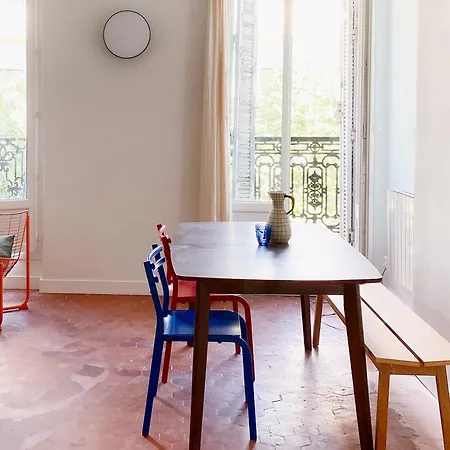 Chez Gaby, 5 Personnes Quartier Des Docks * Marseille
